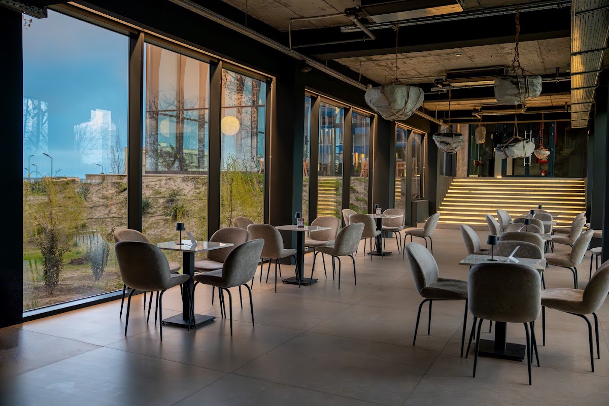 Photo of the lobby mamaia