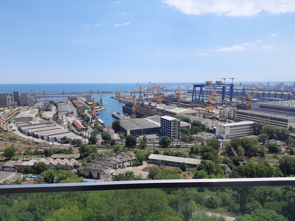 Photo of Rooftop Apt with Large Harbor View Terrace