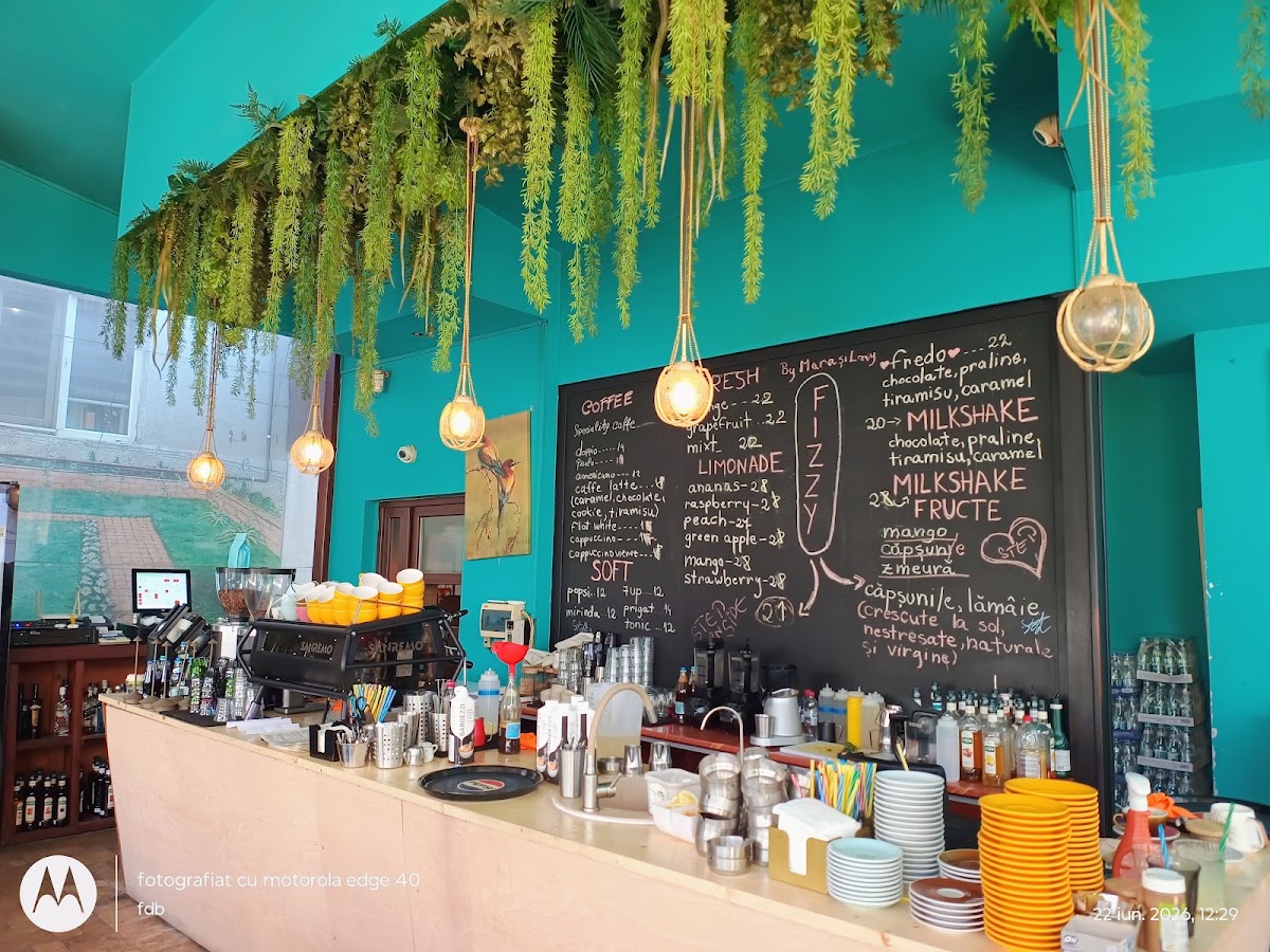 Photo de Step Inside Bar