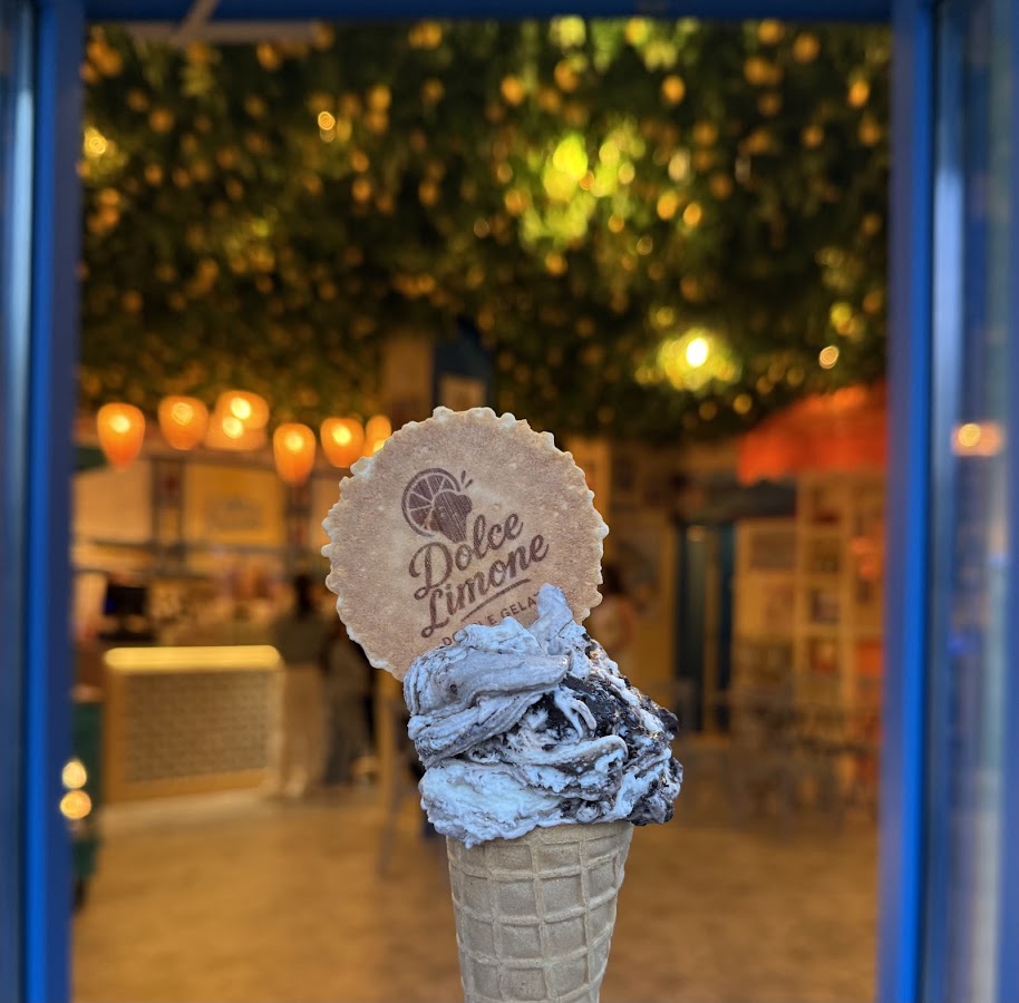 Fotografie de DOLCE LIMONE