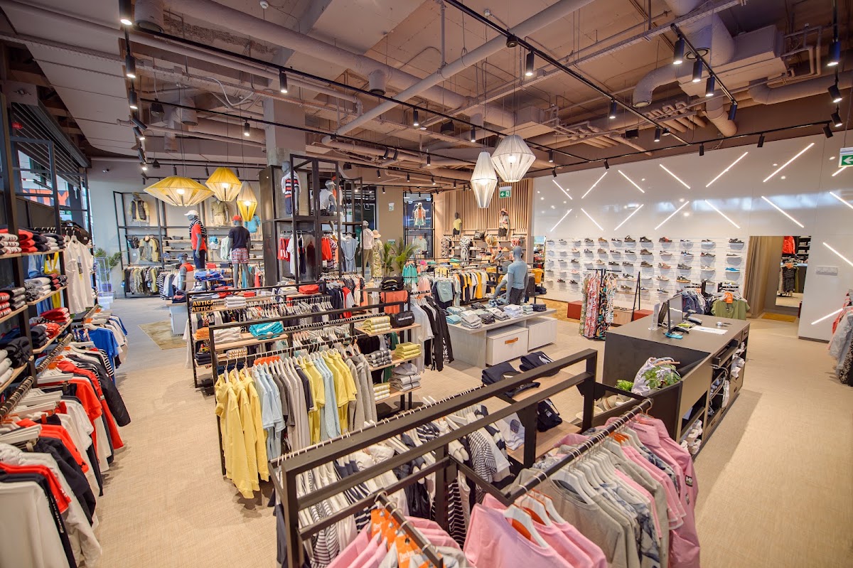 Foto di Dockyard - City Park Mall Constanta