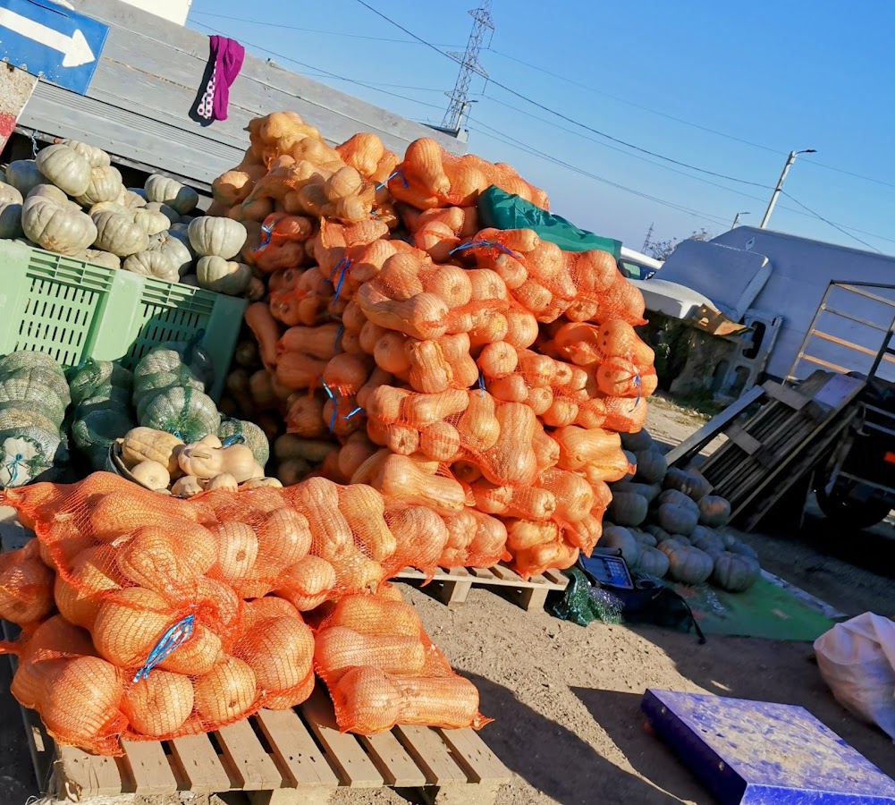 Photo de Piata De Gross Constanta