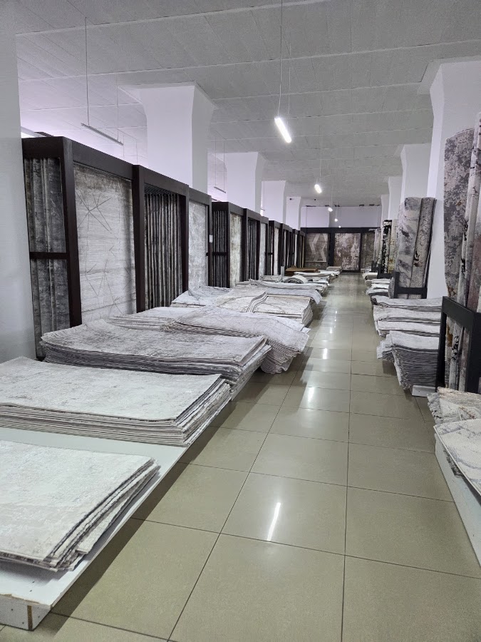 Foto von ASE MALL Etaj 3 - Marfuri Confiscate