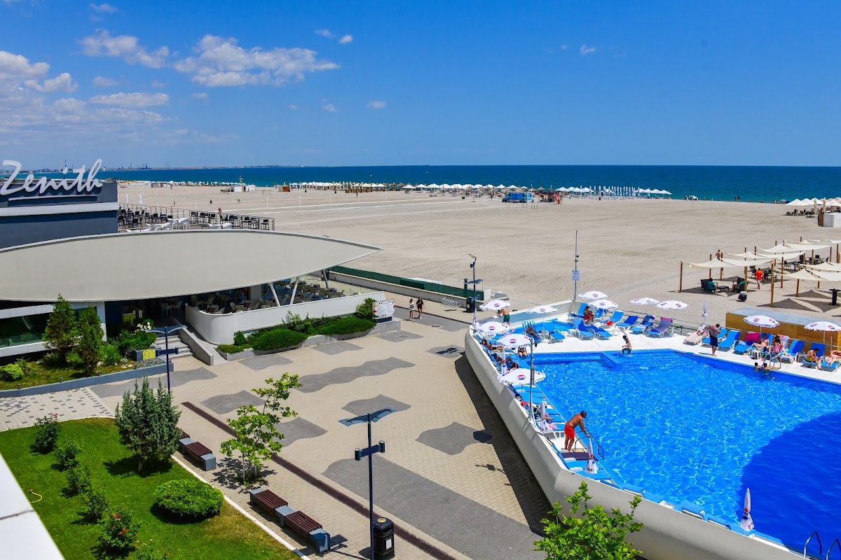 Photo of Zenith - Conference & Spa Hotel