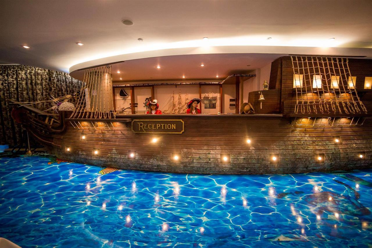 Photo de Pirates Resort (Bicaz)