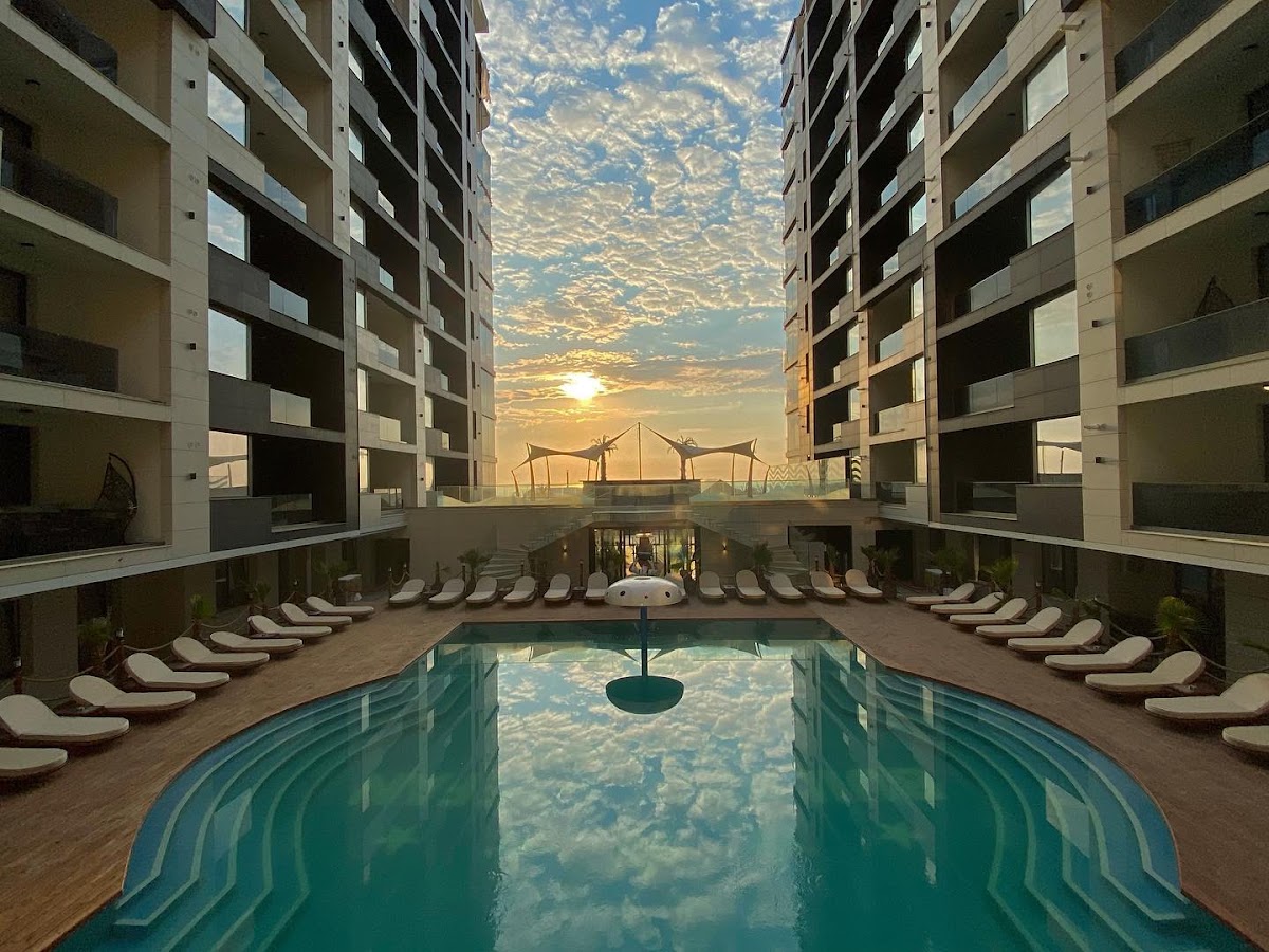 Photo of ApartHotelMamaiaNord