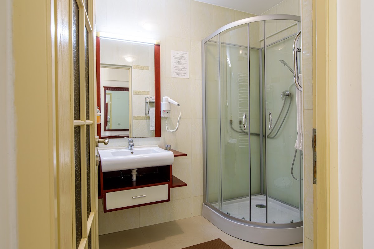 Photo of Hotel Lira Pacific