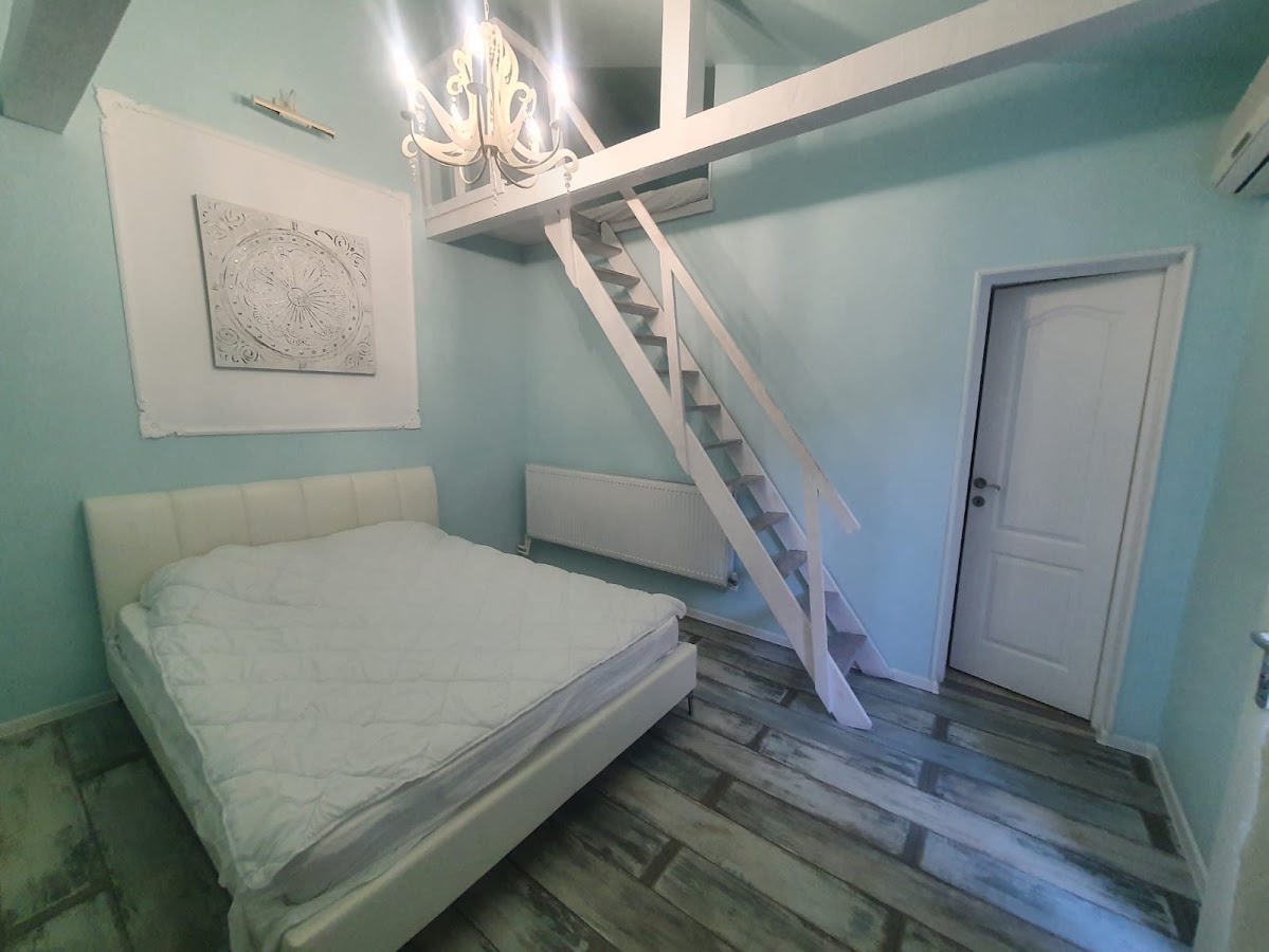 Titelbild von Solaria House