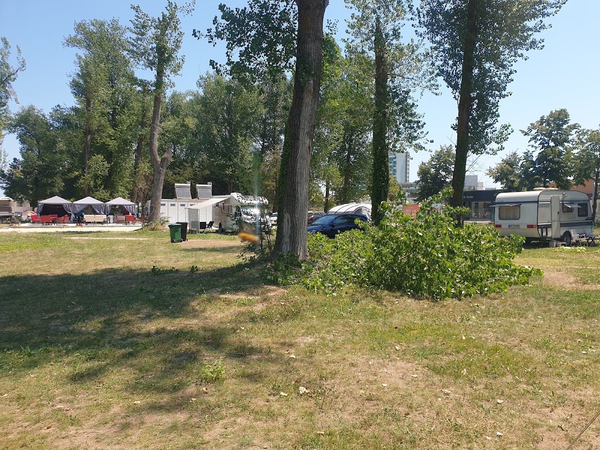 Foto von MHT Camping Victory
