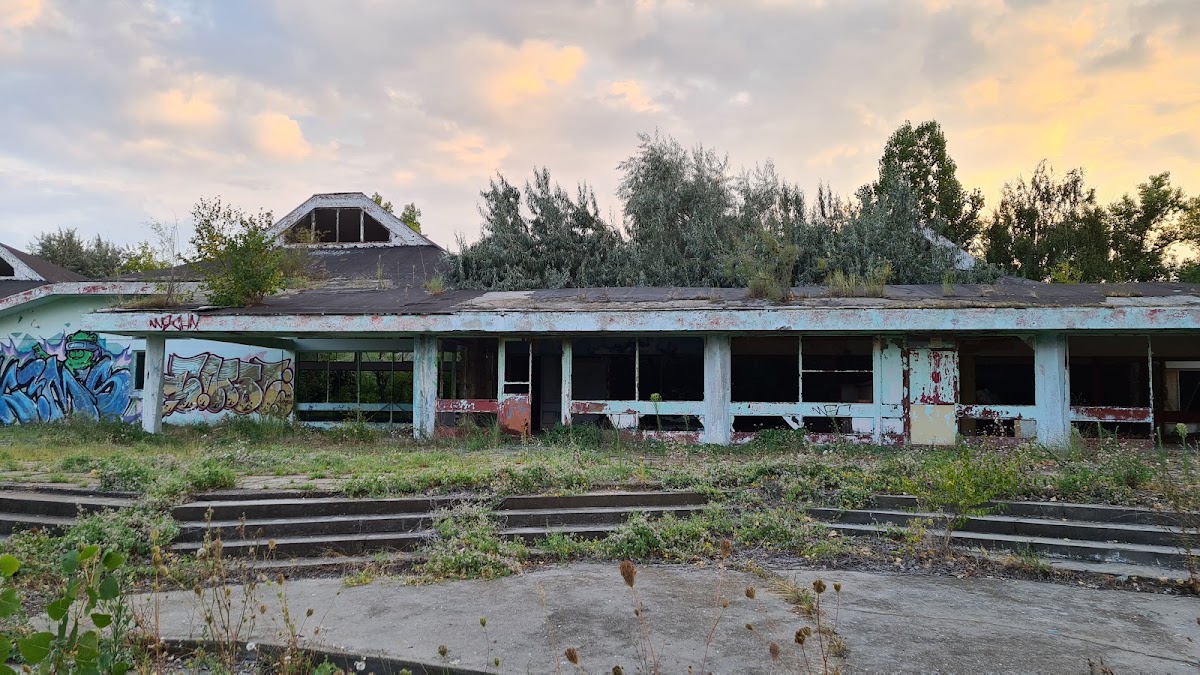 Photo of Tabara de copii Navodari (Navodari Ruined Children's Camp)
