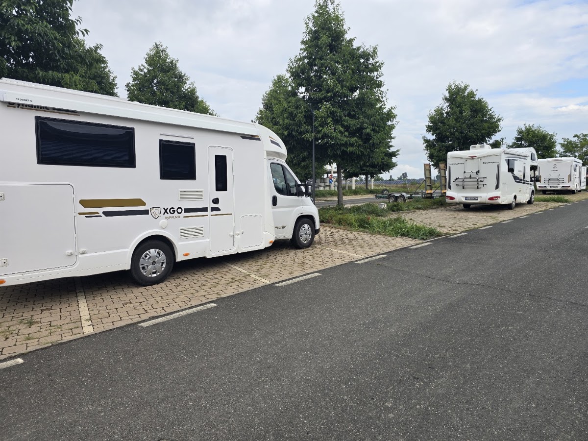 Foto von Campering - Autorulote de inchiriat