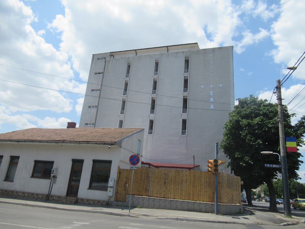 EKA Residence