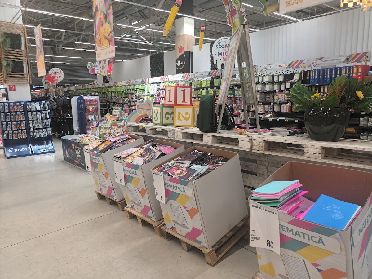 Foto di copertina di Auchan Constanta(Vivo)