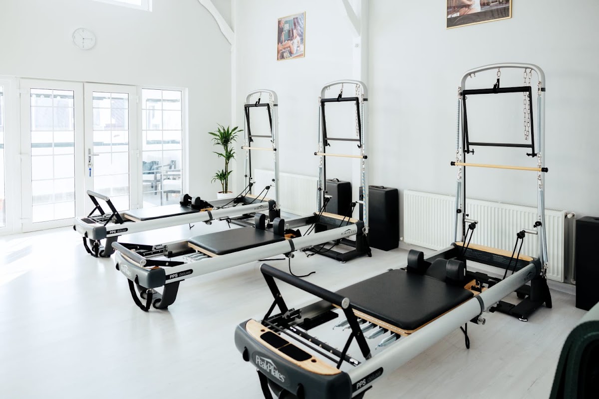 Nikwana Studio