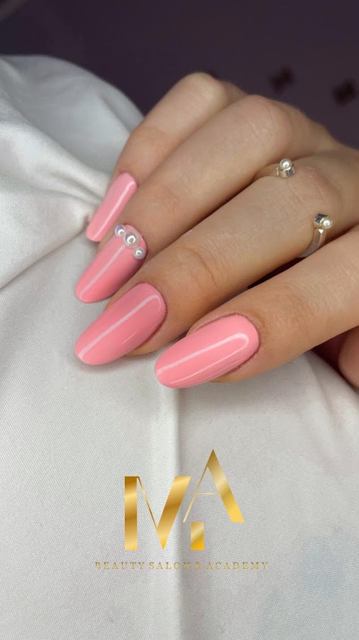 Foto di MA Beauty Salon & Academy Constanta. Salon & Cursuri Unghii cu Gel, Extensii Gene Constanta