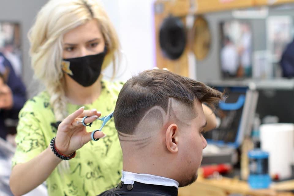 Photo de NR. 1 BarberShop - CU SAU FARA PROGRAMARE