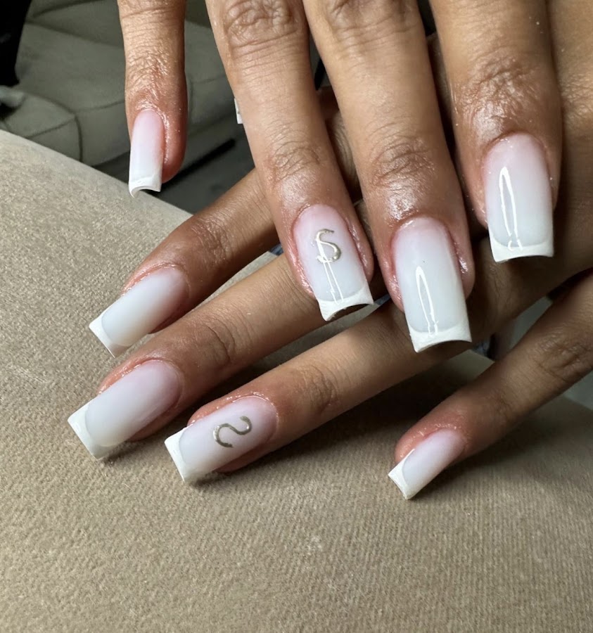 Foto von Unghii Cu Gel / Extensii Gene Fir Cu Fir By Deniz Glam