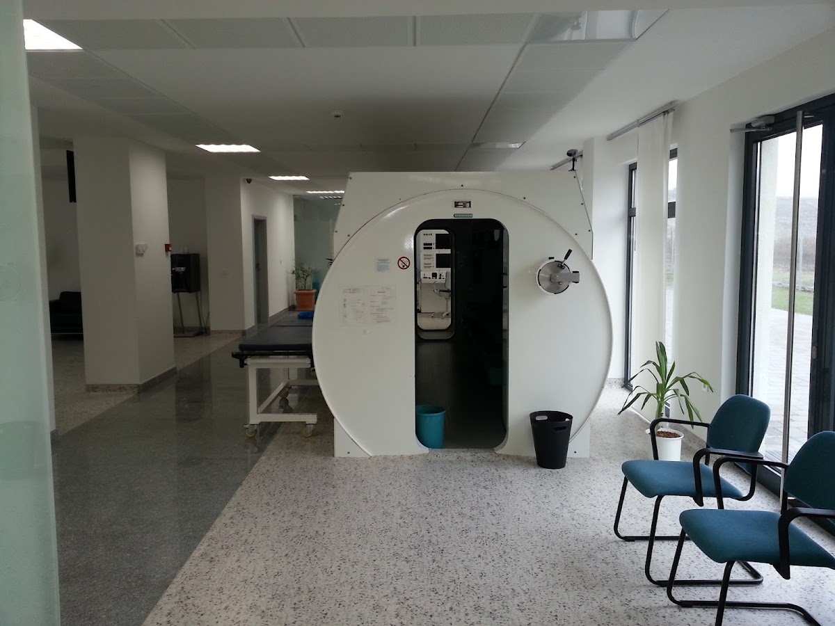 Foto di CLINICA DE MEDICINĂ HIPERBARĂ ŞI A SCUFUNDĂRILOR
