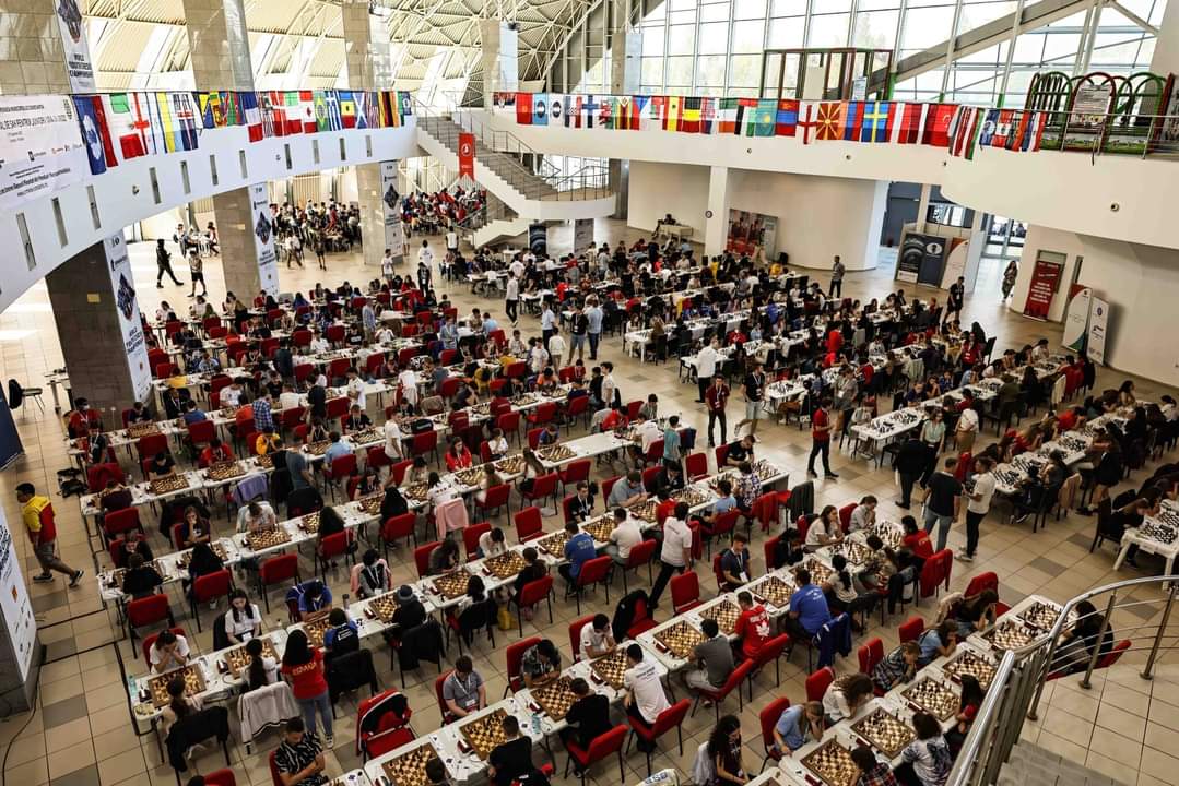 Foto di Pavilionul Expoziţional