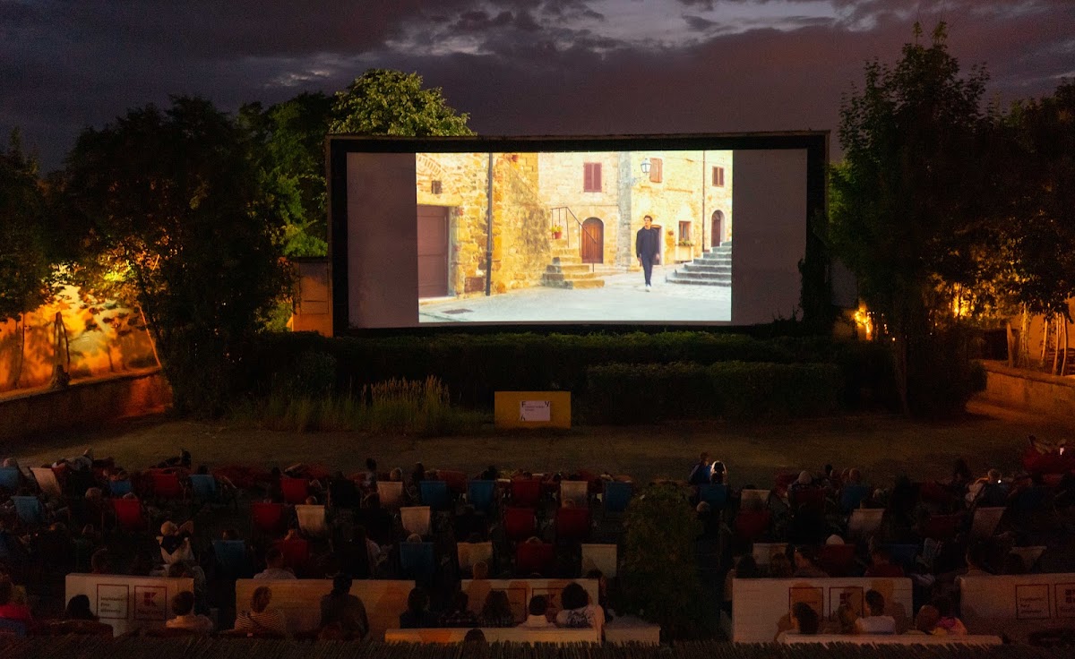 Foto von Eforie Colorat | Gradina Cinemascop | Freiluftkino