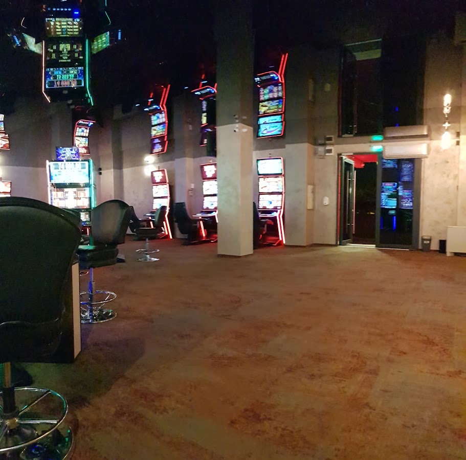 Fotografie de RMC Games (Sala de jocuri)