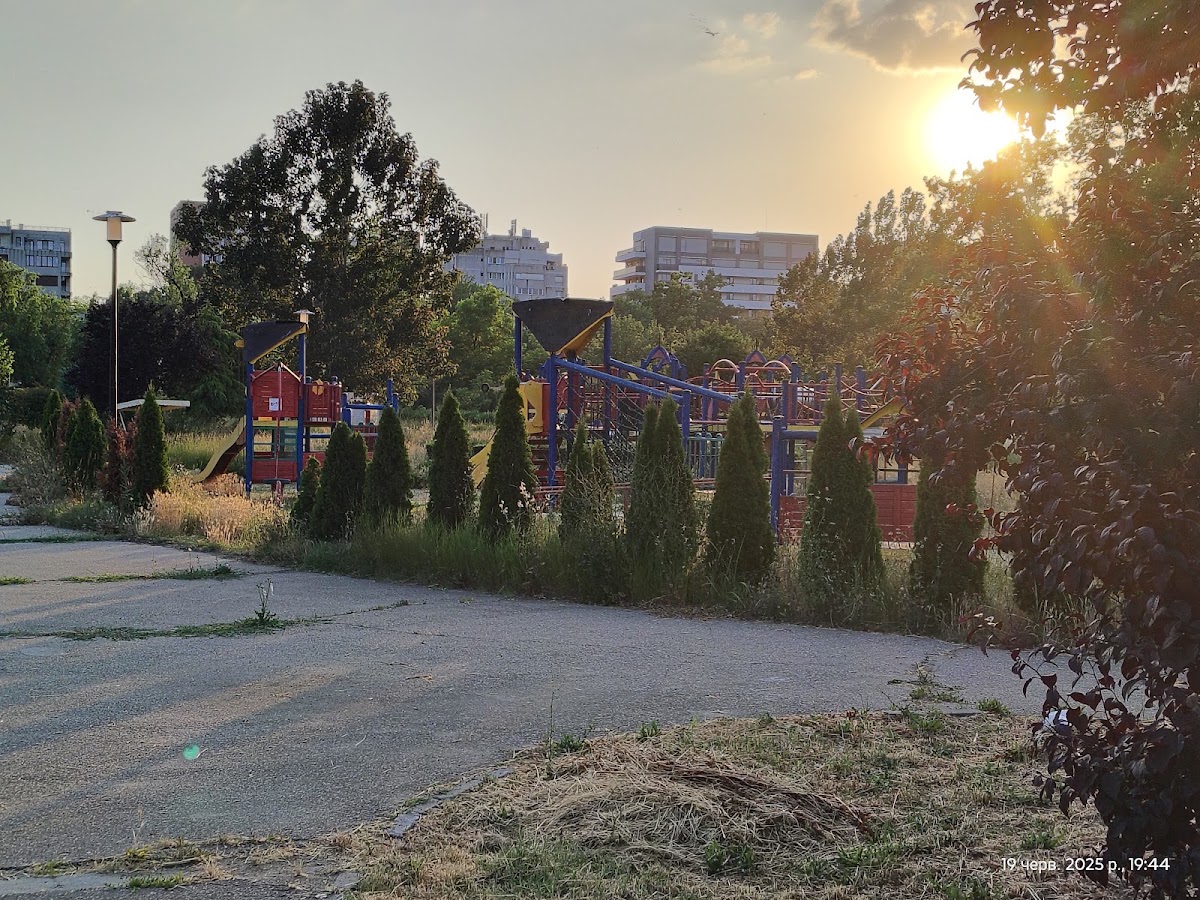Fotografie de loc de joaca pentru copii