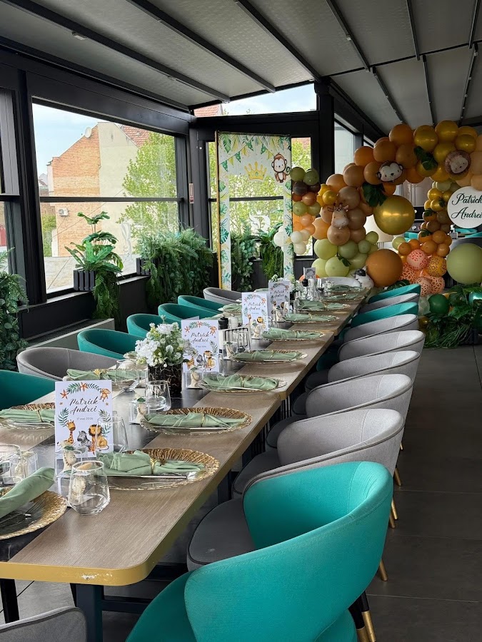 Photo de RoyalBistro Cafe