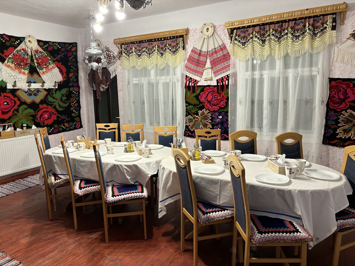 Photo of Punct Gastronomic Local Vatra Cătunenilor