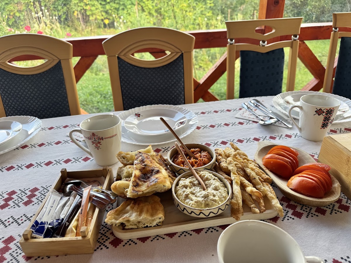 Photo of Punct Gastronomic Local Vatra Cătunenilor