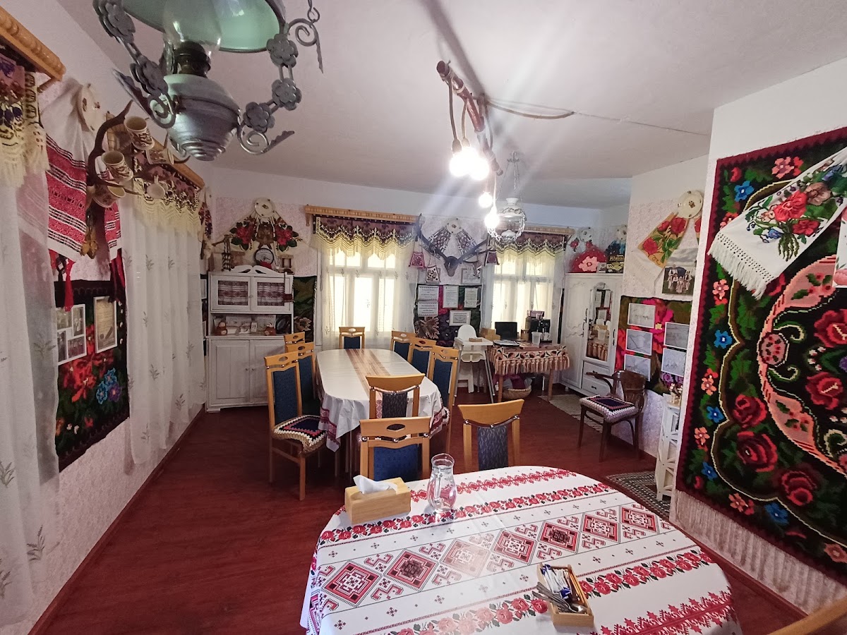 Photo of Punct Gastronomic Local Vatra Cătunenilor