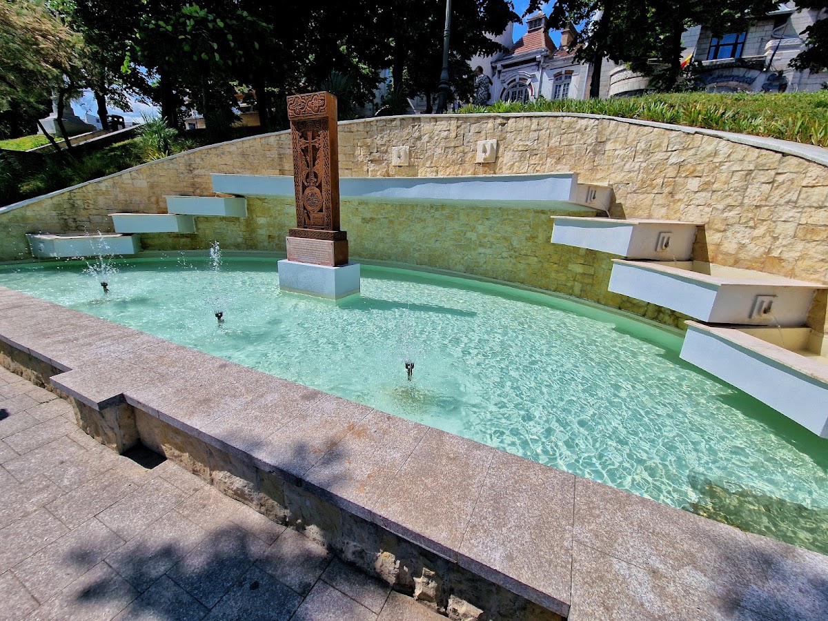 Foto von Monumentul Armenesc "Hacikar"