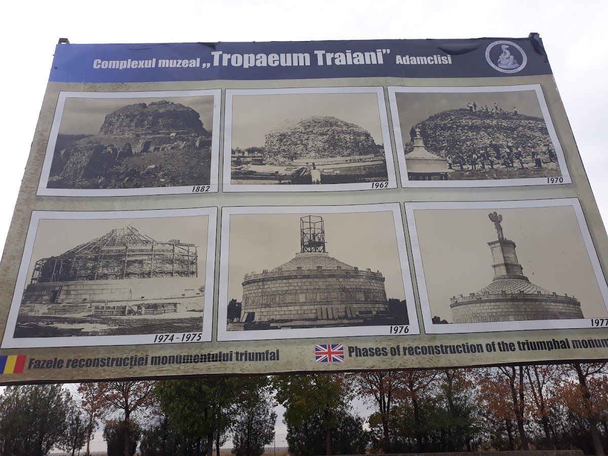 Fotografie de Tropaeum Traiani