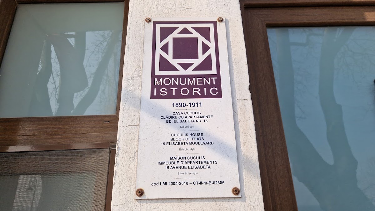 Foto von Monument Istoric Casa Cuculis