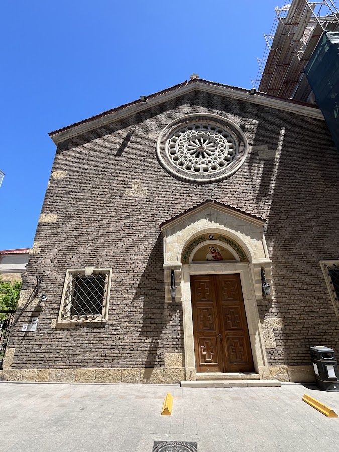 Foto von Bazilica "Sfântul Anton de Padova"