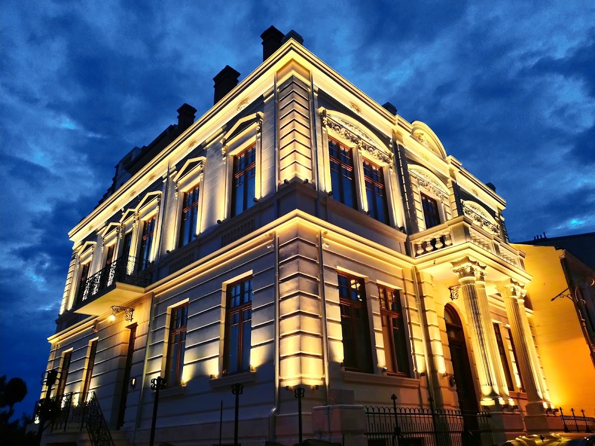 Photo of Casa lui Tache Manicatide