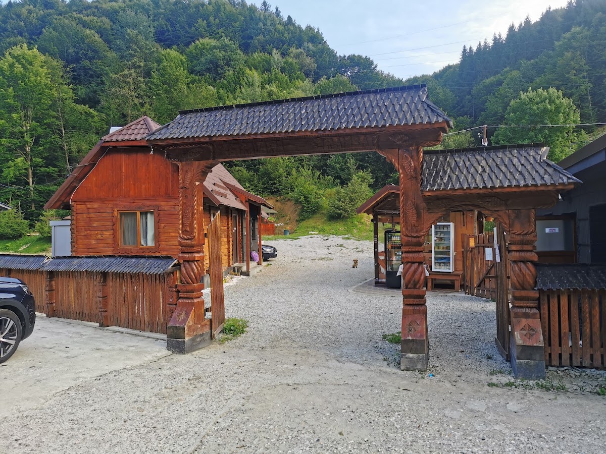 Photo of Păstrăvăria Strâmba (Păstrăv la Grătar)