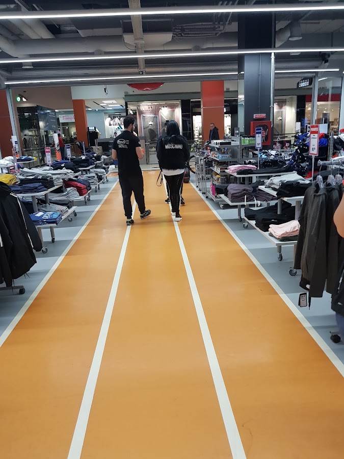 Foto von Hervis Sports