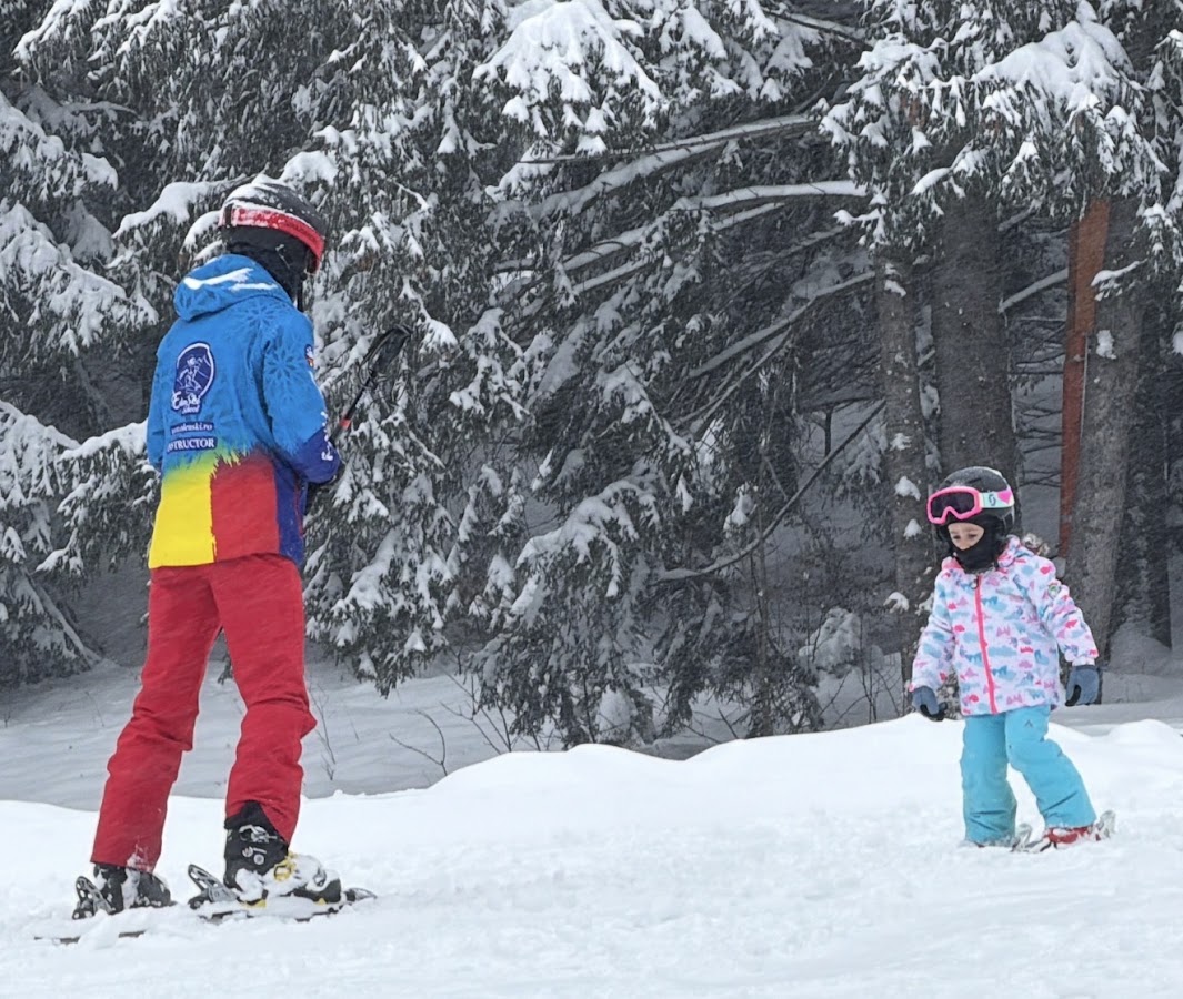 Foto von Eden Ski & Snowboard School - Scoala Ski si Snowboard Poiana Brasov