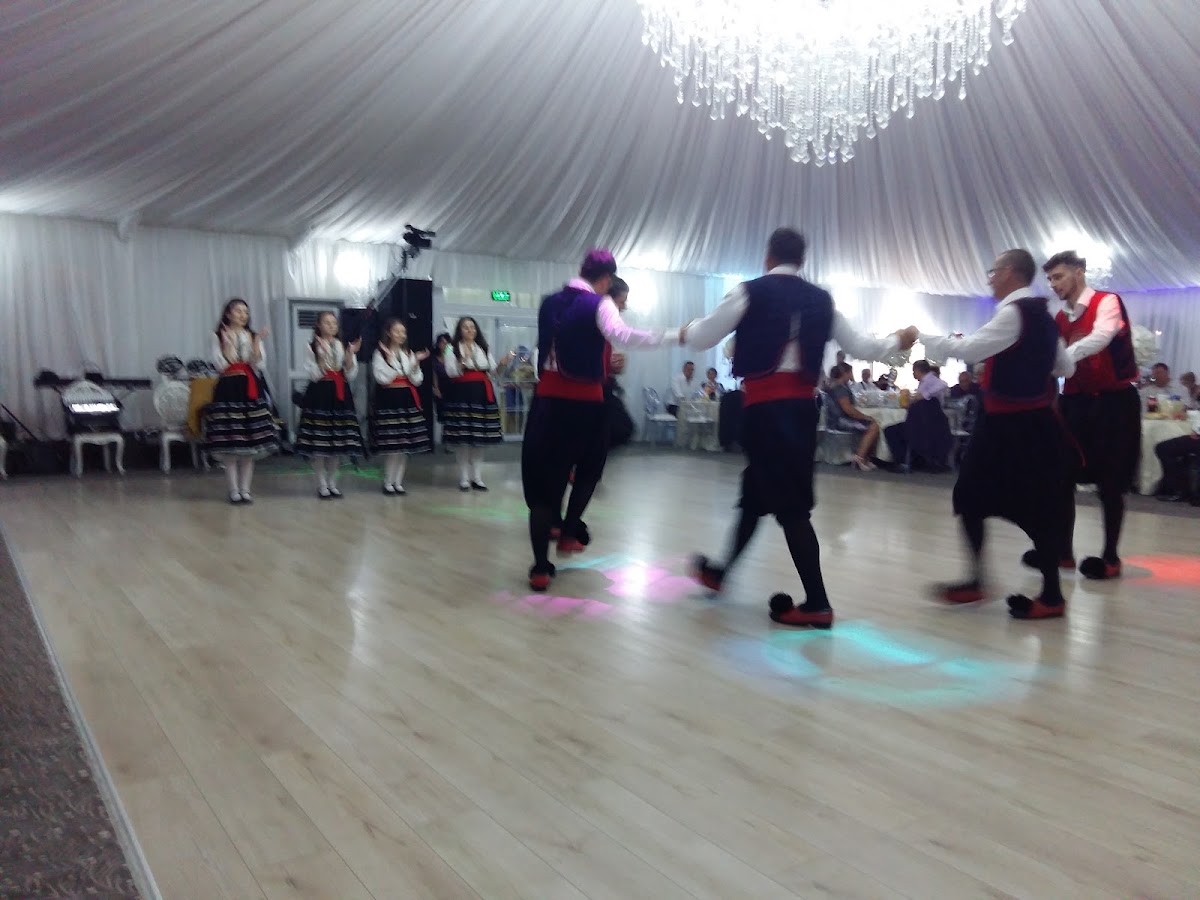 Photo of Salon Crystal