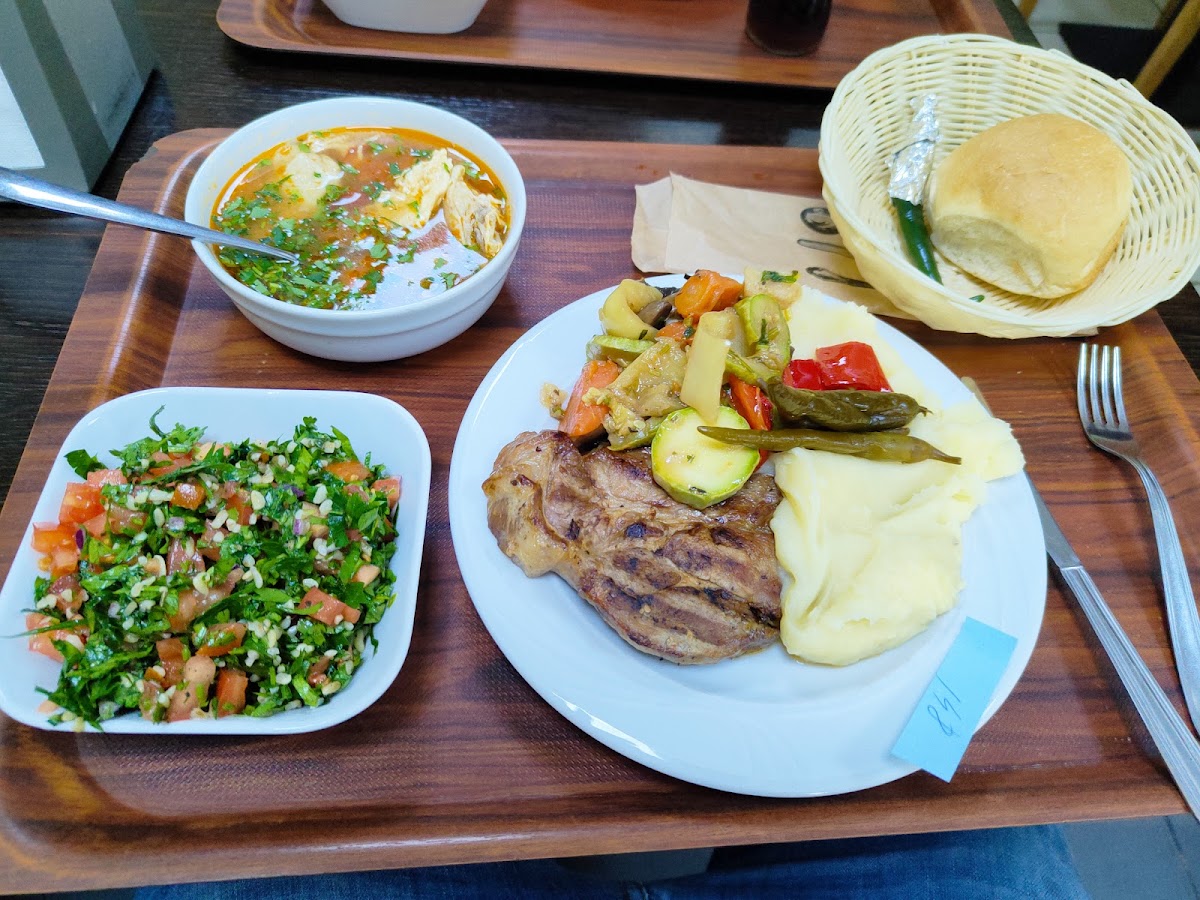 Foto von La Tavola