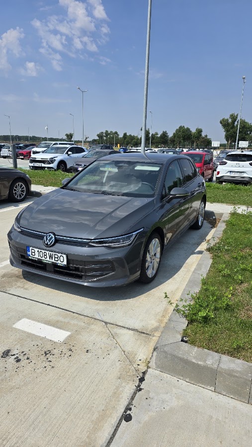 Photo de ENTERPRISE ALAMO RENT A CAR CONSTANTA DOWNTOWN MAMAIA