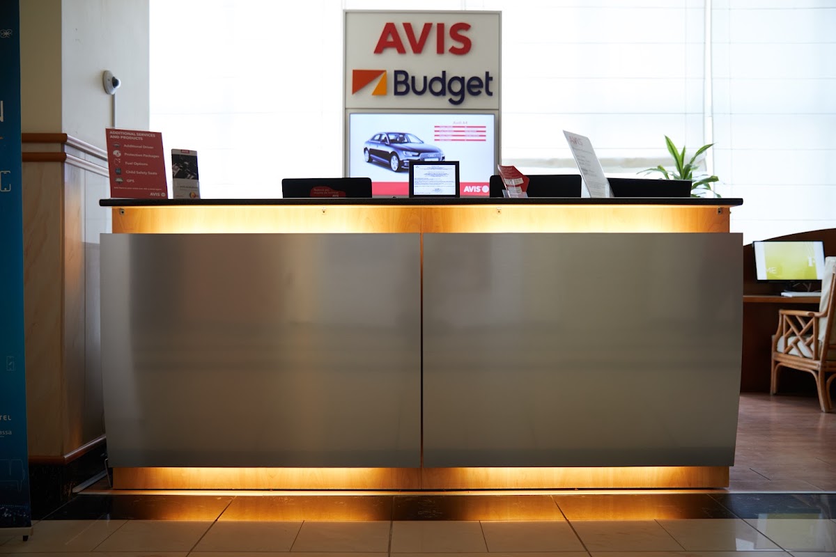 Foto di Avis Inchirieri Auto Constanta