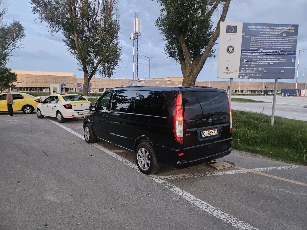 Foto di Bxx Auto Unic - Firmă de închiriere auto