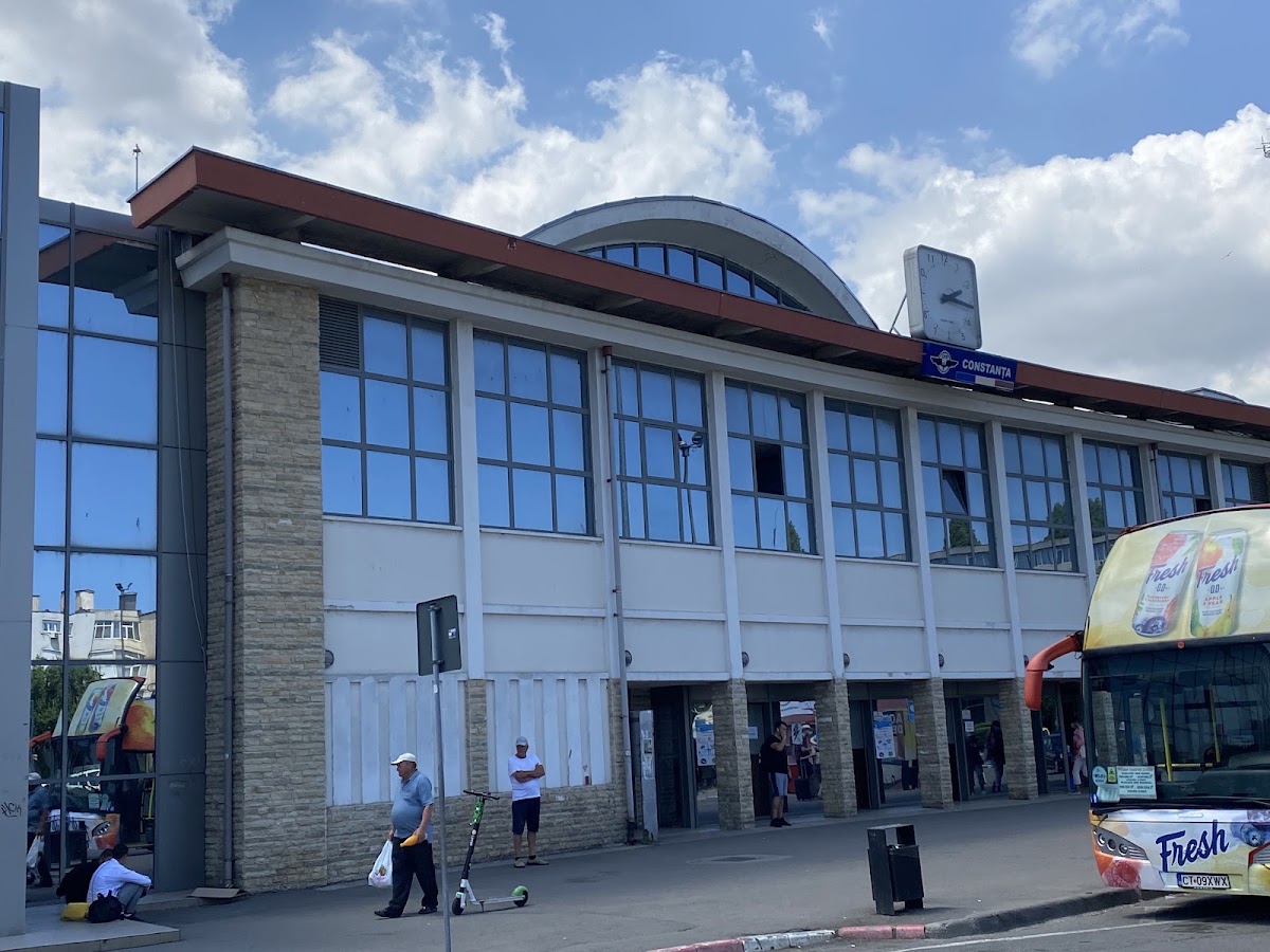 Photo of ROmobility: Luggage storage / Depozitare bagaje