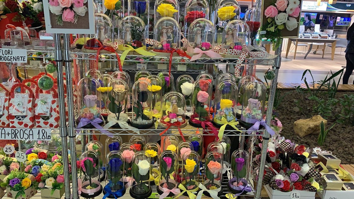 Photo de Magazin de cadouri si Florarie Sevirox Decor