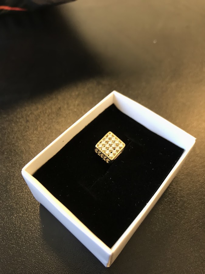 Cover photo of Ara Gold