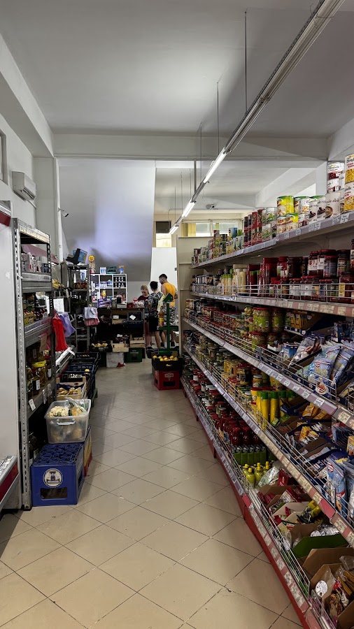 Fotografie a Supermarketului Severin