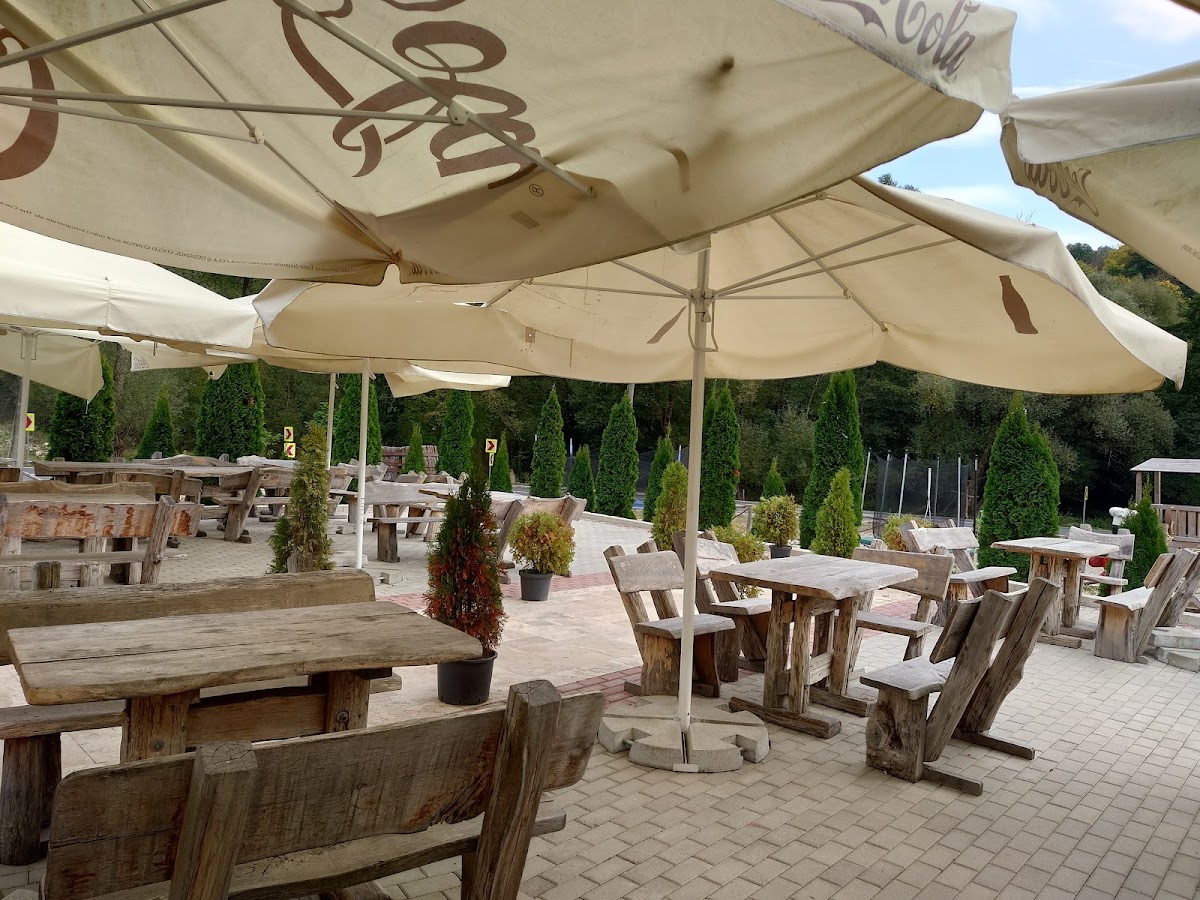 Foto di RISTORANTE TRADIZIONALE BIGĂR