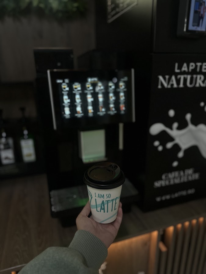 Fotografie de Latte coffee to go - Cibela