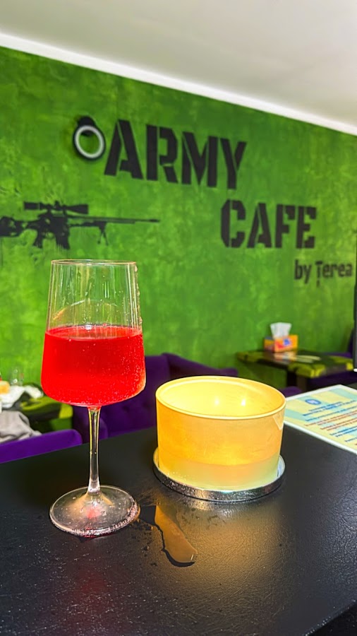 Photo de Army Cafe by Țerea